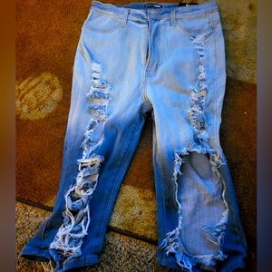 Women Fashion Nova ripped capris